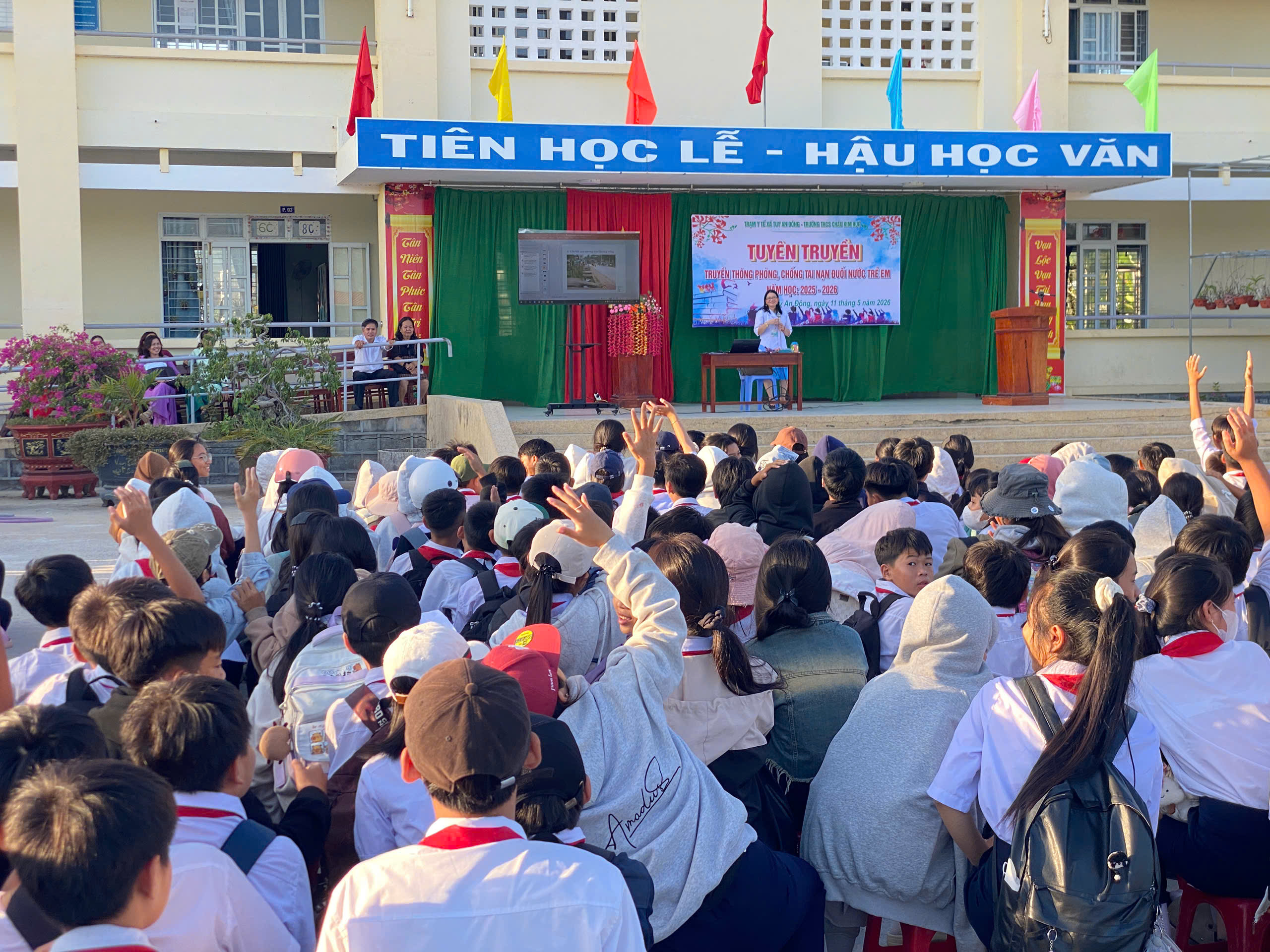 Tiếp tục tăng cường tuyên truyền phòng chống đuối nước ở Trường học